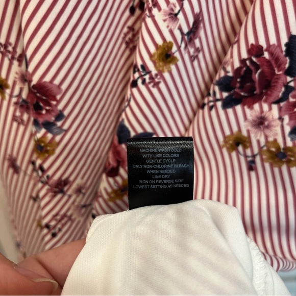 Three pink hearts dress Style 26R4551Gpi Size Large Pink With Flowers High Neck - Picture 6 of 7